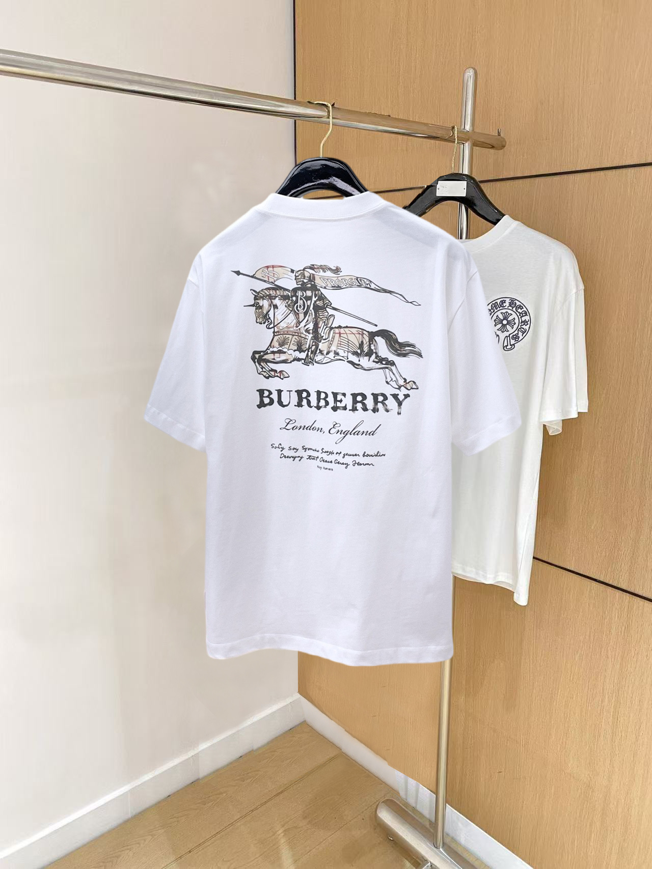 short sleeves